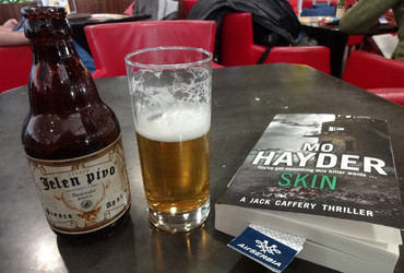 Perfect beer and appetizer pairing - Belgrade Nikola Tesla Airport