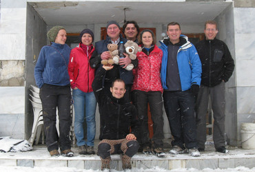 Slavianka, Izvora hut - With Neli, Mira, Emo The Birthday Boy, Ico, Maria, Stanislav, Miro and Pepi, who's scratching my butt