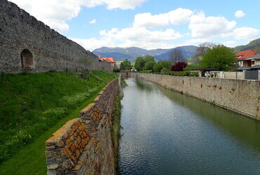 The moat in Friesach is the last one filled with water in Central Europe.