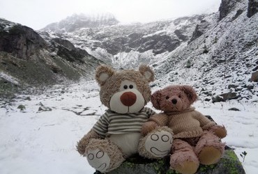 Our first snow bivouac - time for the winter sweaters