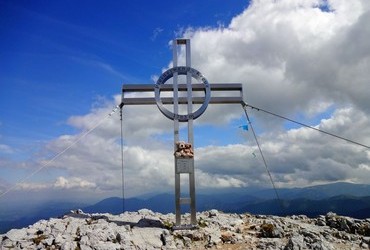 Preinerwand Kreuz 1783m - Rax, Austria
