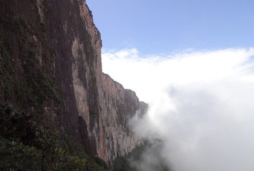 Mount Roraima, tepui plateaus 2338m in South America