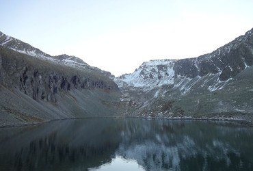 Dösen lake block-glacier footpath