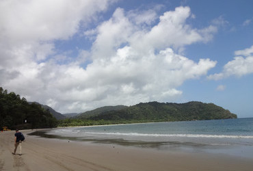 Las Cuevas Bay - Trinidad